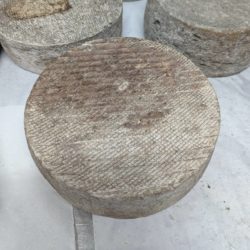 Tomme de chèvre fermière bretonne